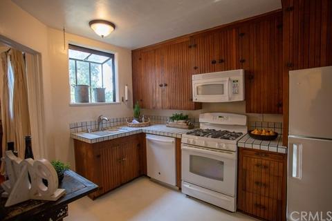 834 N Woods Ave, Fullerton, CA 92832 photo 13