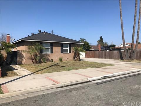 1314 Conway Ave, Costa Mesa, CA 92626 photo 2