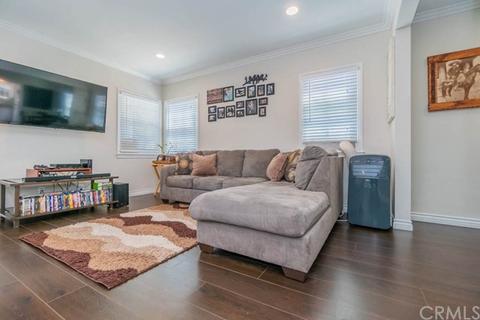 2036 W Spring St, Long Beach, CA 90810 photo 6