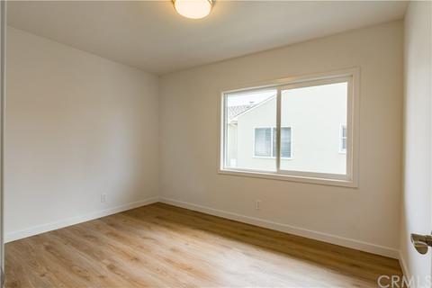 1221 E Marshall Pl, Long Beach, CA 90807 photo 9