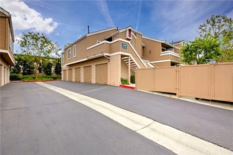 10450 E Briar Oaks Dr #A, Stanton, CA 90680 photo 2
