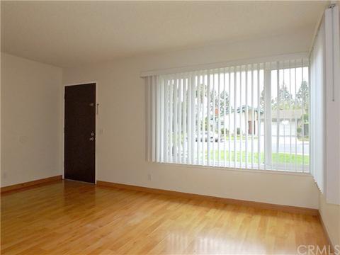 5667 Nelson St, Cypress, CA 90630 photo 3