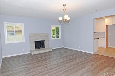 2826 Berkeley Ct, San Bernardino, CA 92405 photo 7