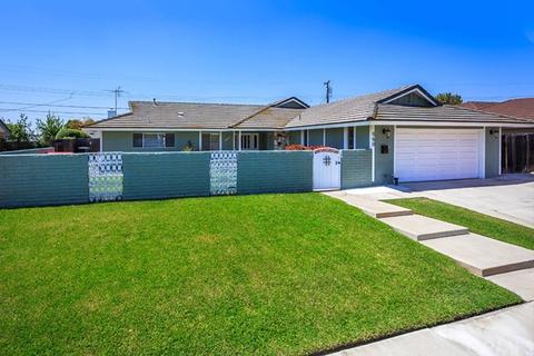 860 Bernard Dr, Fullerton, CA 92835 photo 1