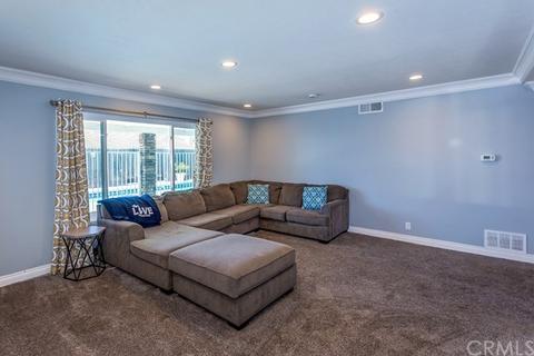860 Bernard Dr, Fullerton, CA 92835 photo 4