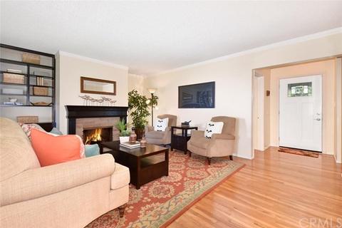 6708 E La Marimba St, Long Beach, CA 90815 photo 3
