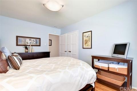 6708 E La Marimba St, Long Beach, CA 90815 photo 18