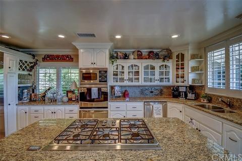 390 S Craig Dr, Orange, CA 92869 photo 40