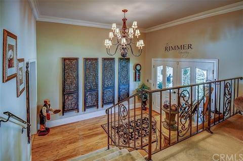 390 S Craig Dr, Orange, CA 92869 photo 3