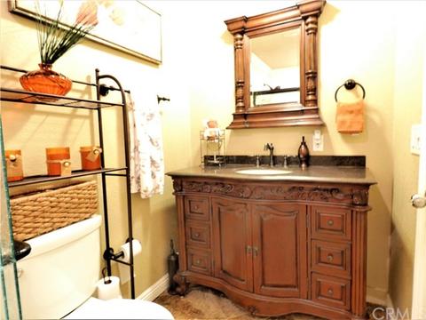 1724 E Granada Ct, Ontario, CA 91764 photo 16