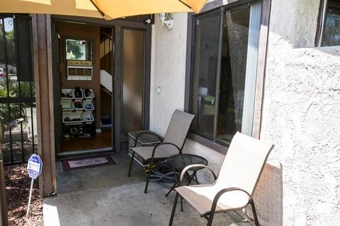 8024 Harrison St, Paramount, CA 90723 photo 5