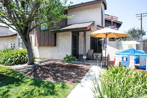 8024 Harrison St, Paramount, CA 90723 photo 1