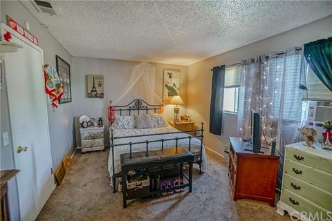 3405 Adriatic Ave, Long Beach, CA 90810 photo 17