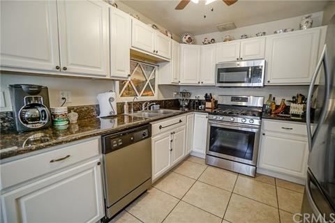 3405 Adriatic Ave, Long Beach, CA 90810 photo 4