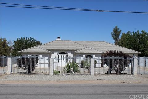 7823 Oakwood Ave, Hesperia, CA 92345 photo 1