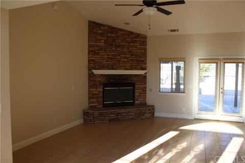 7823 Oakwood Ave, Hesperia, CA 92345 photo 20