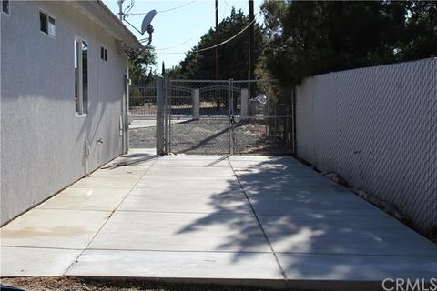 7823 Oakwood Ave, Hesperia, CA 92345 photo 16