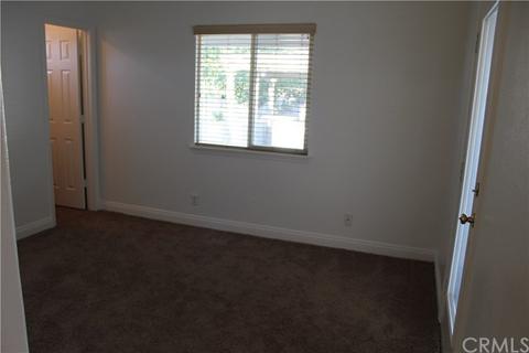 7823 Oakwood Ave, Hesperia, CA 92345 photo 43