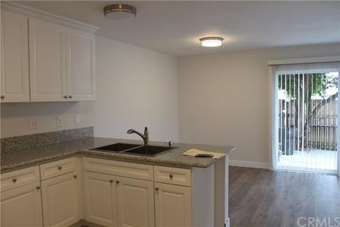 10475 Calico Ct, Montclair, CA 91763 photo 8