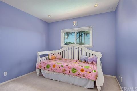 5046 Eucalyptus Cir, Cypress, CA 90630 photo 25