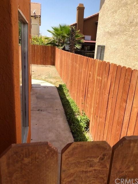 1526 Remembrance Dr, Perris, CA 92571 photo 13