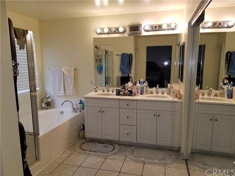 1351 N Adelon Ln, Compton, CA 90221 photo 11