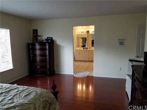 1351 N Adelon Ln, Compton, CA 90221 photo 14