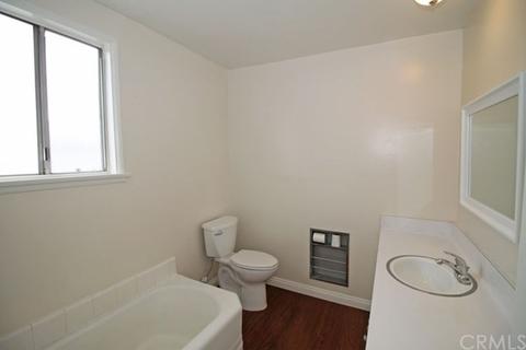 2118 E Mckenzie St, Long Beach, CA 90805 photo 19