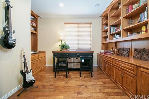 2579 N Avalon Ave, Orange, CA 92867 photo 5