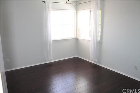 28451 Calex Dr, Valencia, CA 91354 photo 39