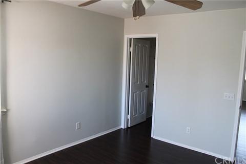 28451 Calex Dr, Valencia, CA 91354 photo 40