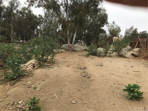 20831 Lee Dr, Perris, CA 92570 photo 4