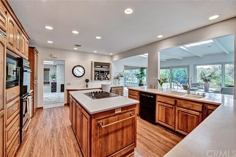 1724 Raintree Rd, Fullerton, CA 92835 photo 10