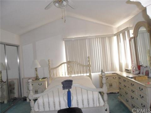 117 S Bowen Ct, Compton, CA 90221 photo 3