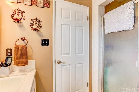 915 Teak St, Brea, CA 92821 photo 13