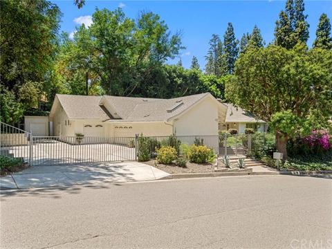 830 Clarion Dr, Fullerton, CA 92835 photo 2