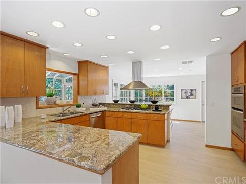 830 Clarion Dr, Fullerton, CA 92835 photo 9