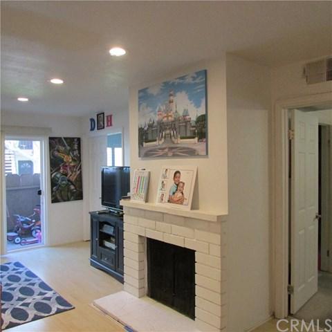 17522 Vandenberg Ln #09, Tustin, CA 92780 photo 2