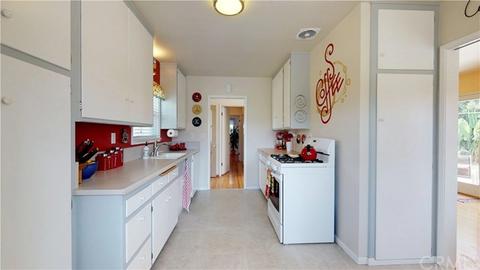 2763 Foreman Ave, Long Beach, CA 90815 photo 10