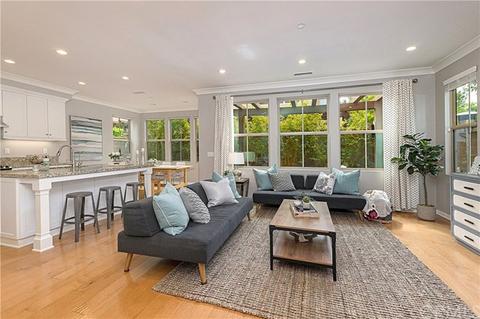98 Pendant, Irvine, CA 92620 photo 3