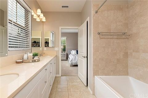 98 Pendant, Irvine, CA 92620 photo 23
