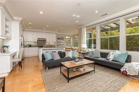 98 Pendant, Irvine, CA 92620 photo 13