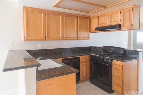 8552 Jay Ct, Riverside, CA 92508 photo 4