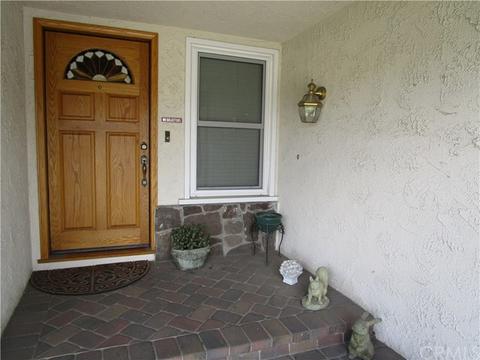 5234 Melbourne Dr, Cypress, CA 90630 photo 2