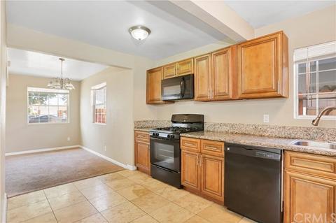 465 E 56th St, Long Beach, CA 90805 photo 6