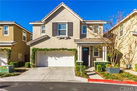 355 Legacy Dr, Fullerton, CA 92832 photo 1