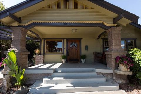 3807 E 5th St, Long Beach, CA 90814 photo 1