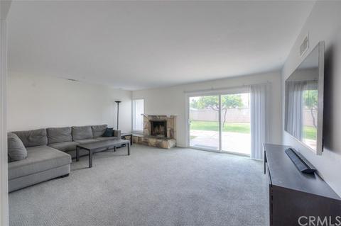 1767 Pitcairn Dr, Costa Mesa, CA 92626 photo 4