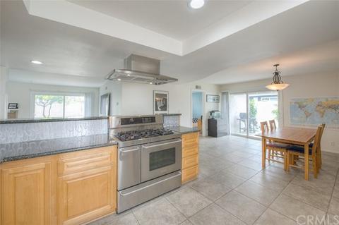 1767 Pitcairn Dr, Costa Mesa, CA 92626 photo 8