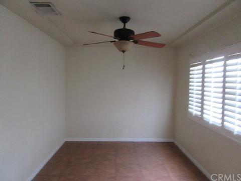 2623 E 219th Pl, Carson, CA 90810 photo 4